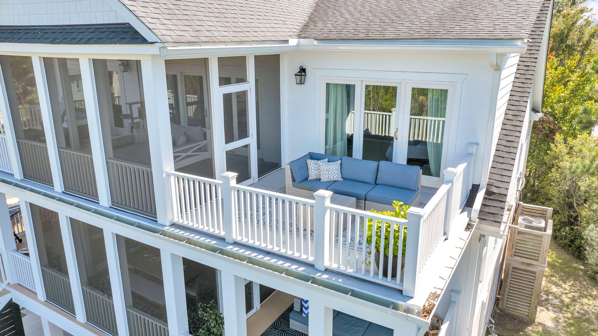 2789 Oak Manor Drive