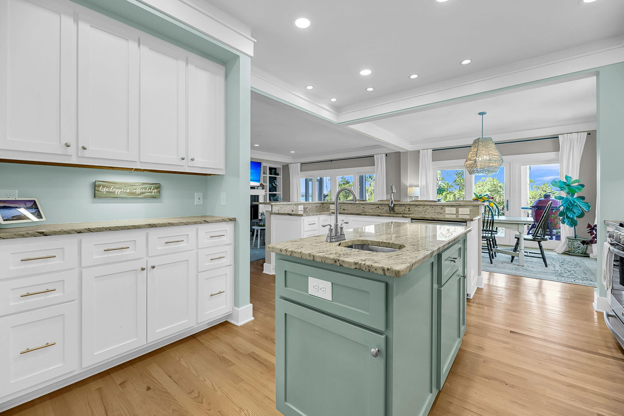 2789 Oak Manor Drive