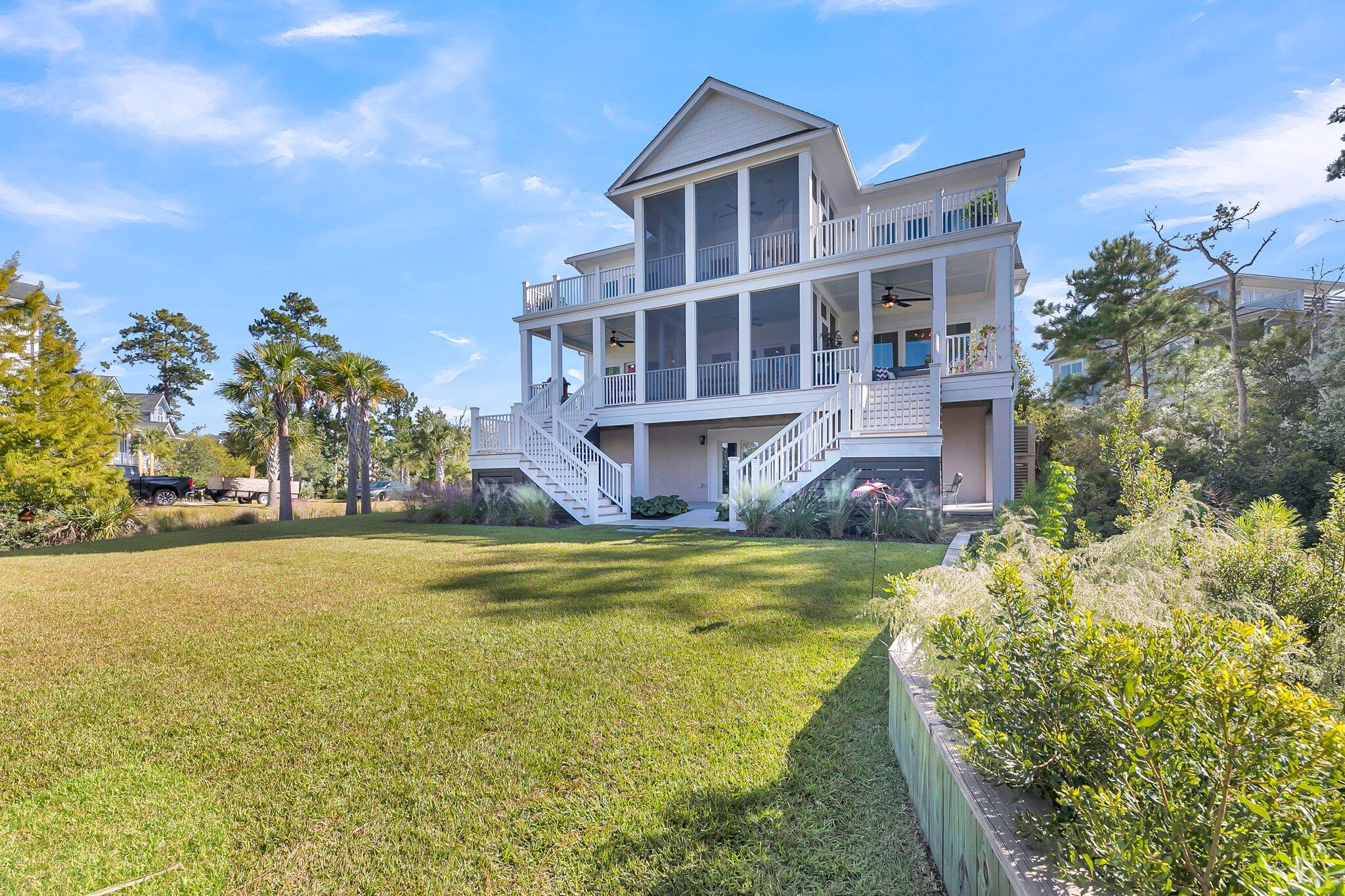 2789 Oak Manor Drive