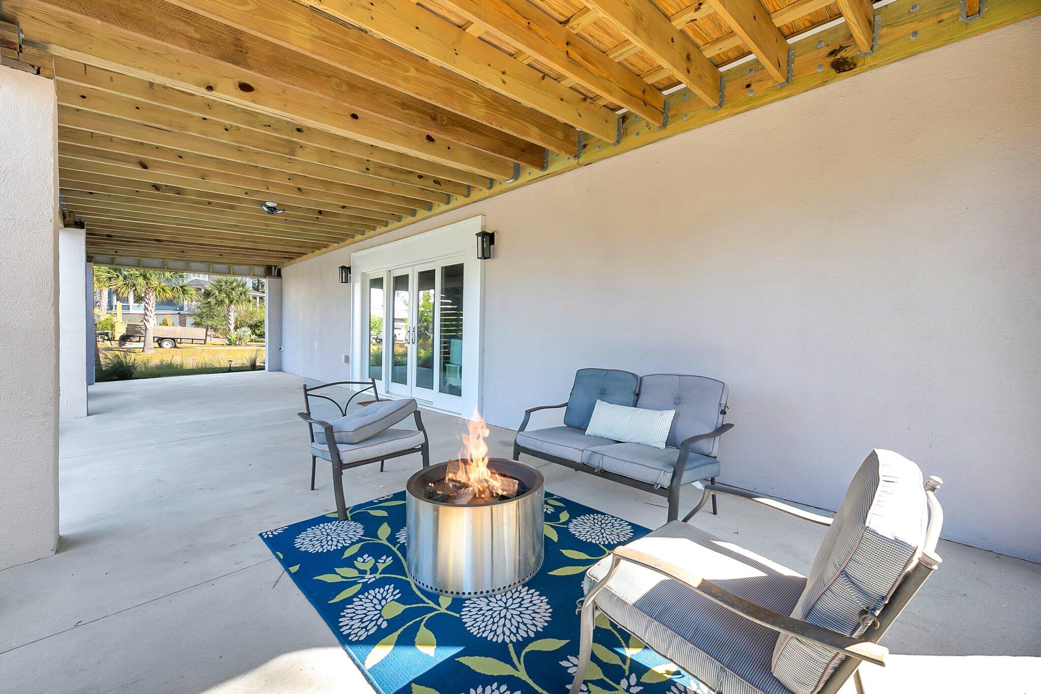 2789 Oak Manor Drive