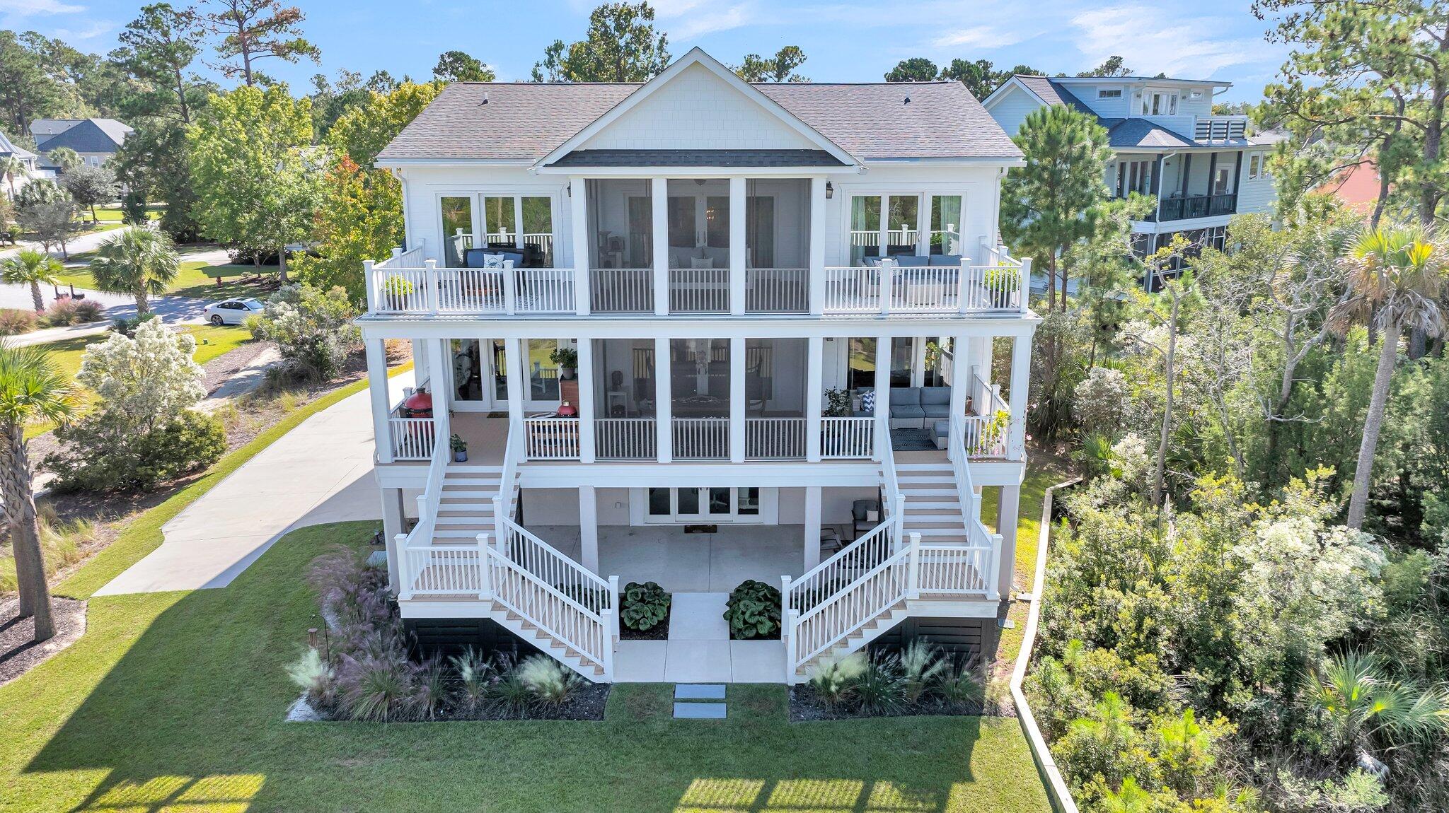 2789 Oak Manor Drive