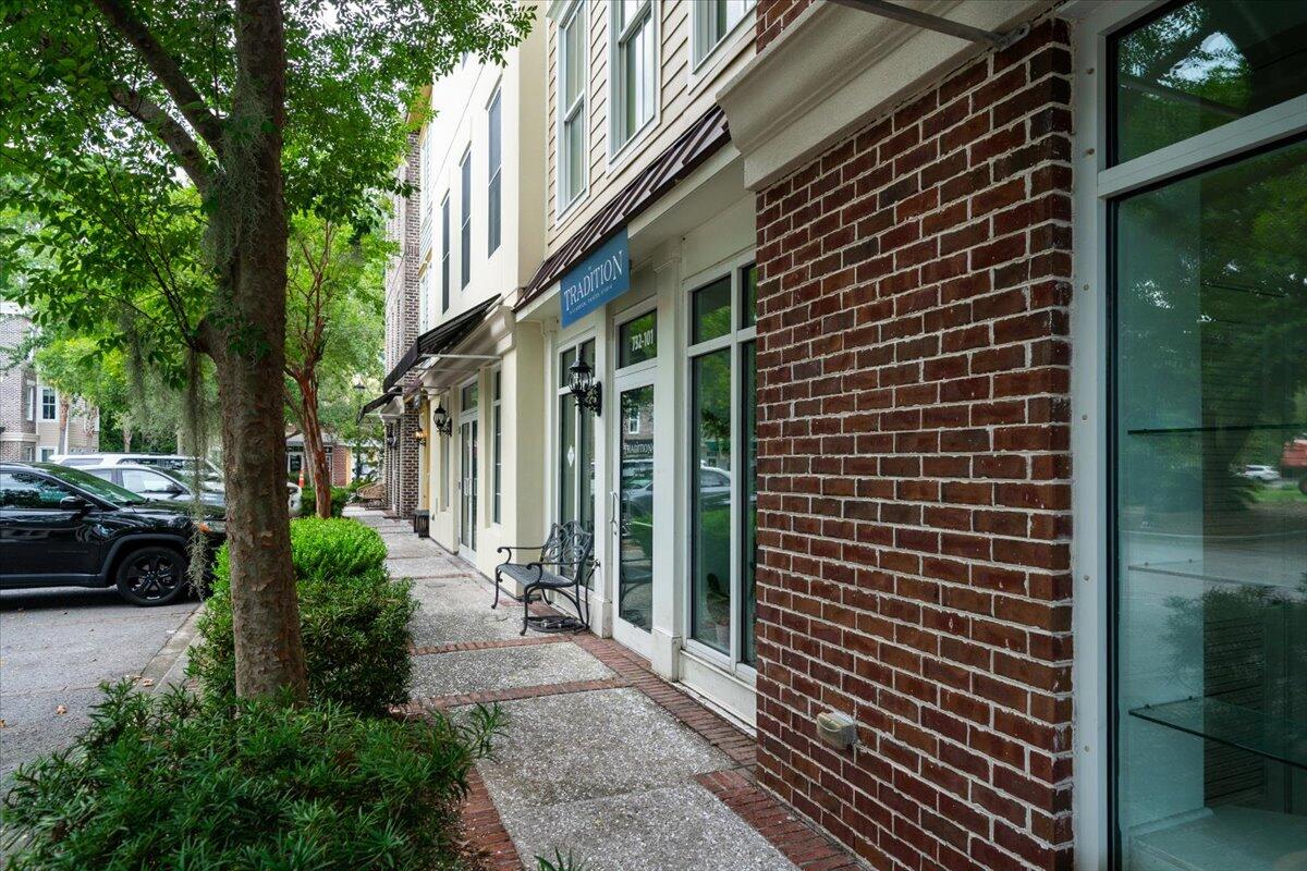 732 S Shelmore Boulevard # 38