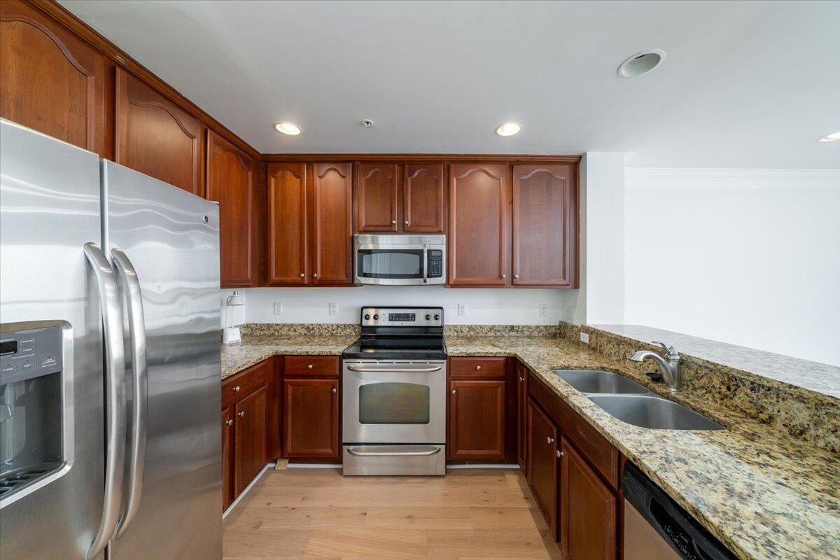 732 S Shelmore Boulevard # 38
