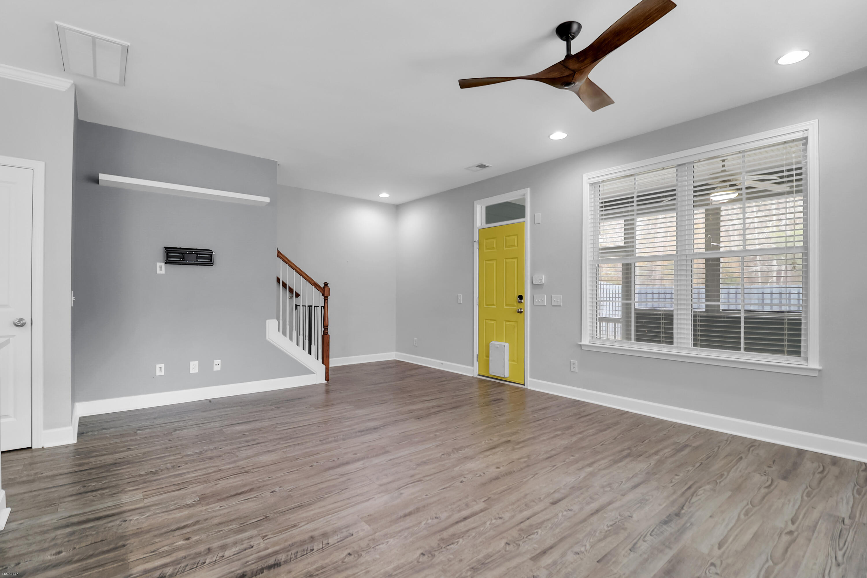 2380 Kings Gate Lane Unit 204