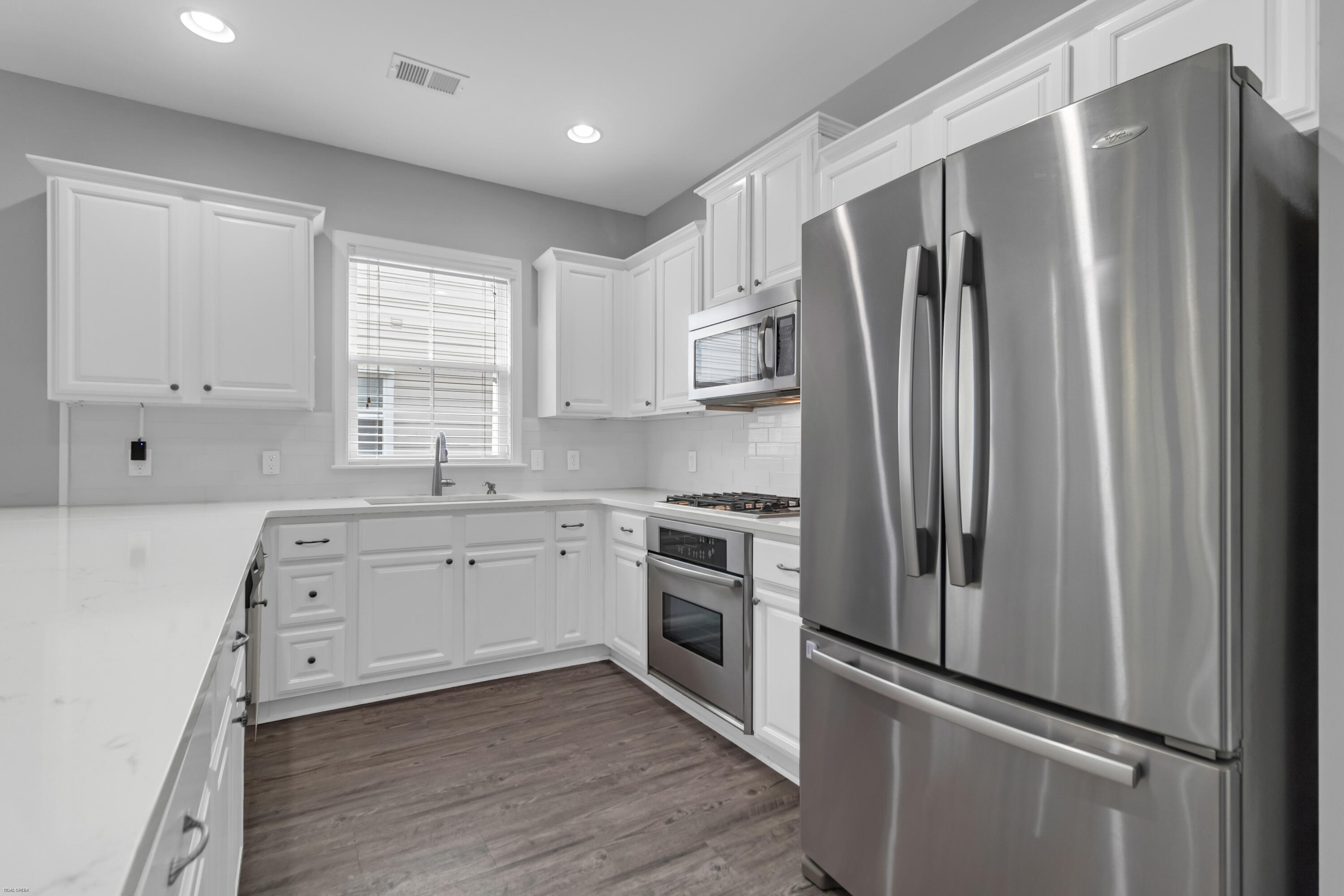 2380 Kings Gate Lane Unit 204