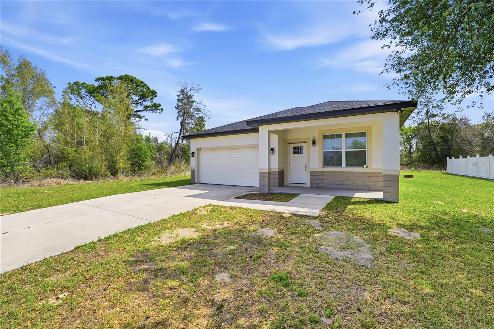 535 MARION OAKS LN