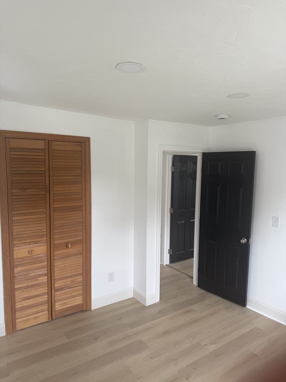 14-16 Lincoln St # 16 Unit: 14-16