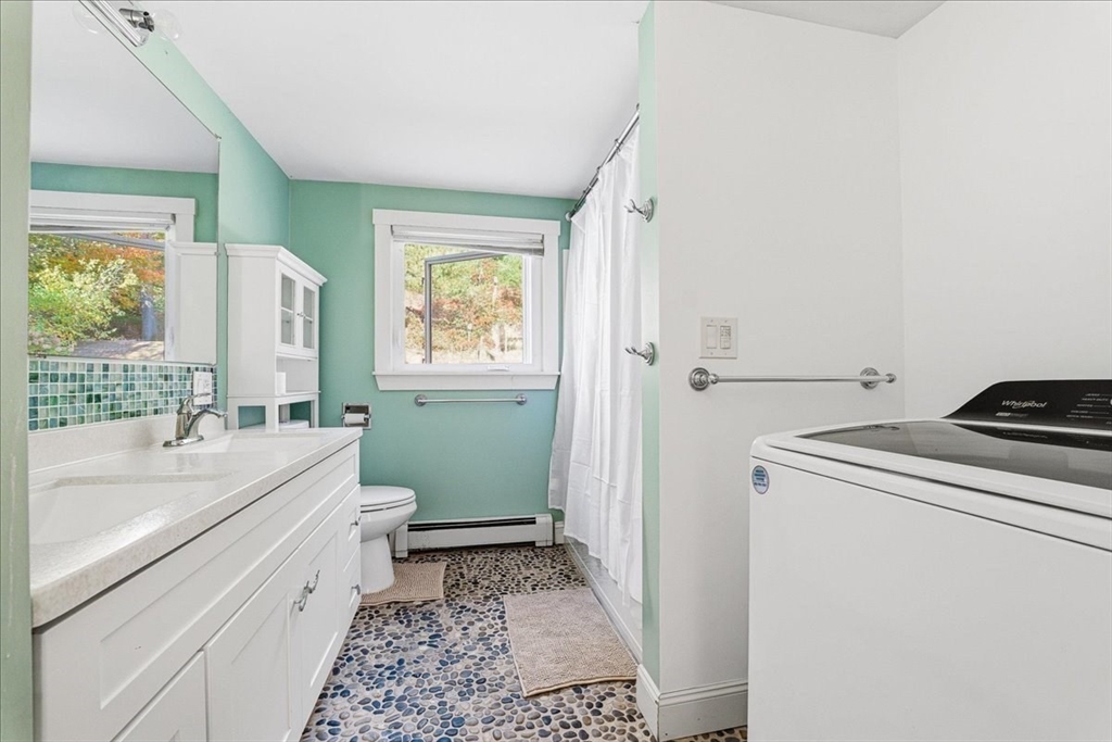 179 Hedges Pond Road