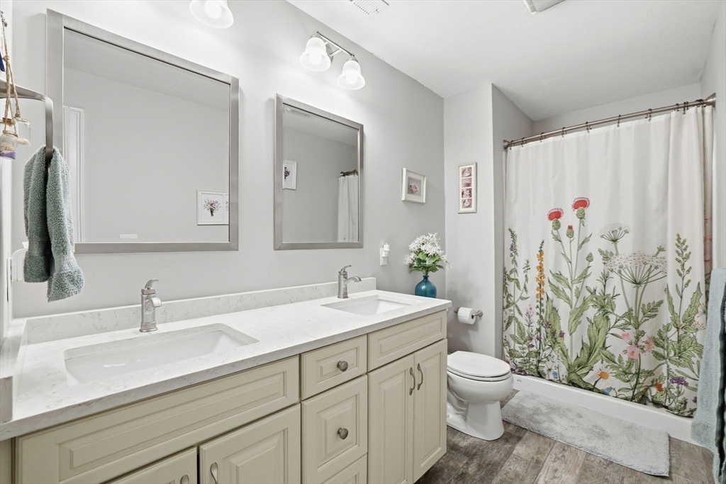 13 Beverlys Way # 13