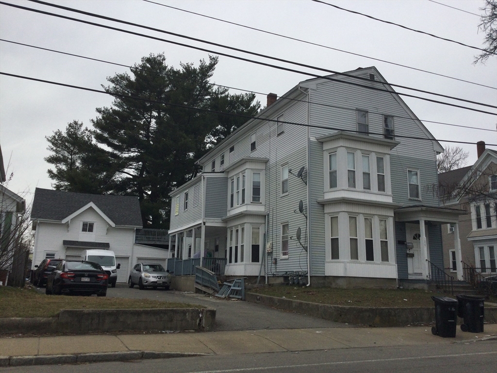 1027 Warren Ave