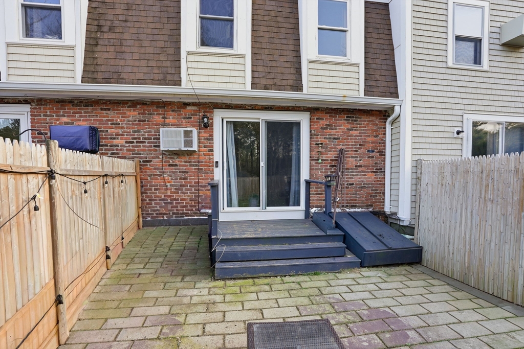 848 Plain St # 28