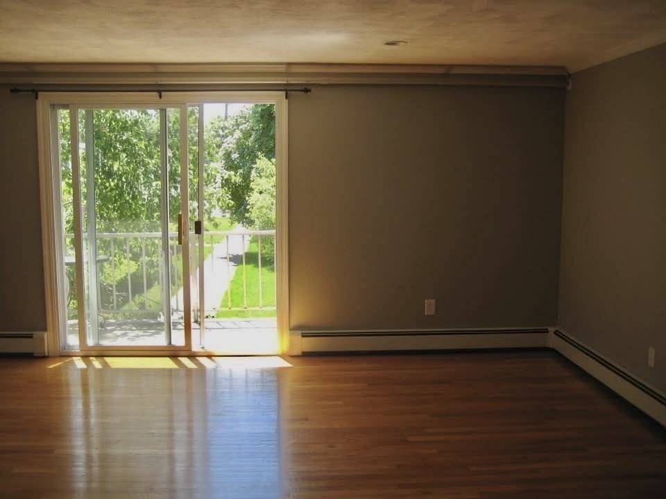 56 Townsend St # C21