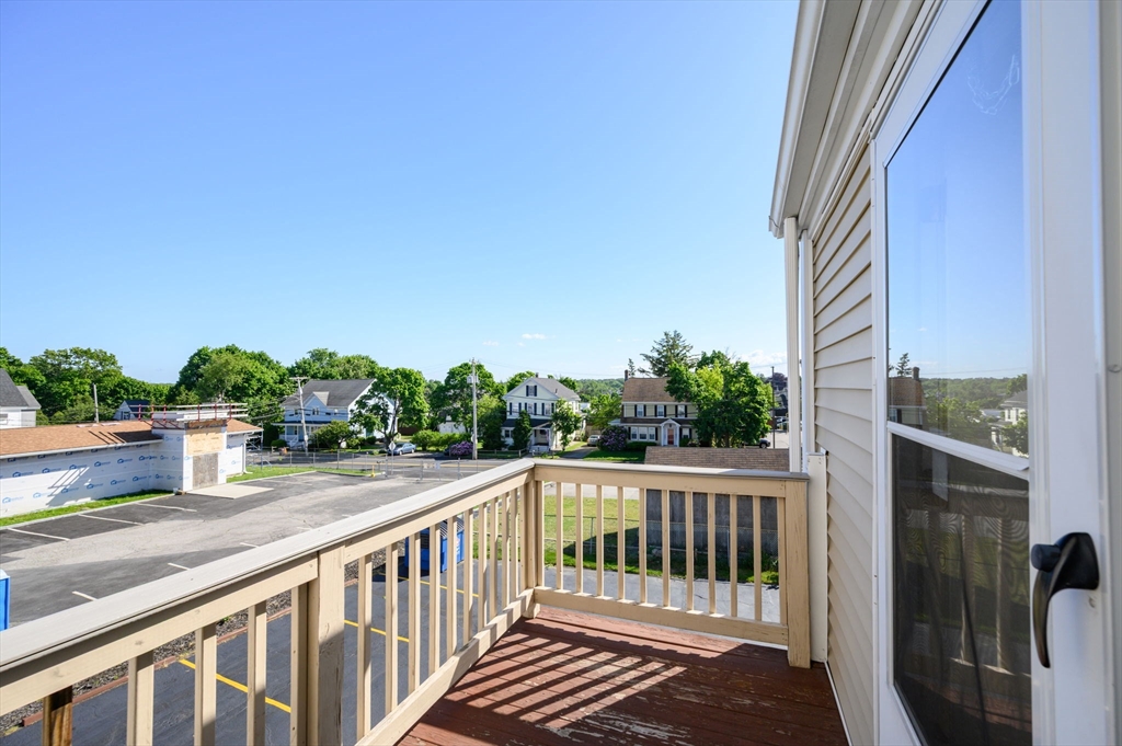 67 Pleasant St