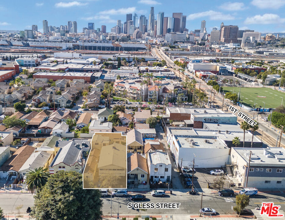 121 S Gless St