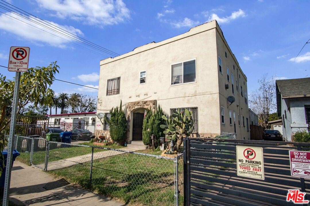 625 E 50th St