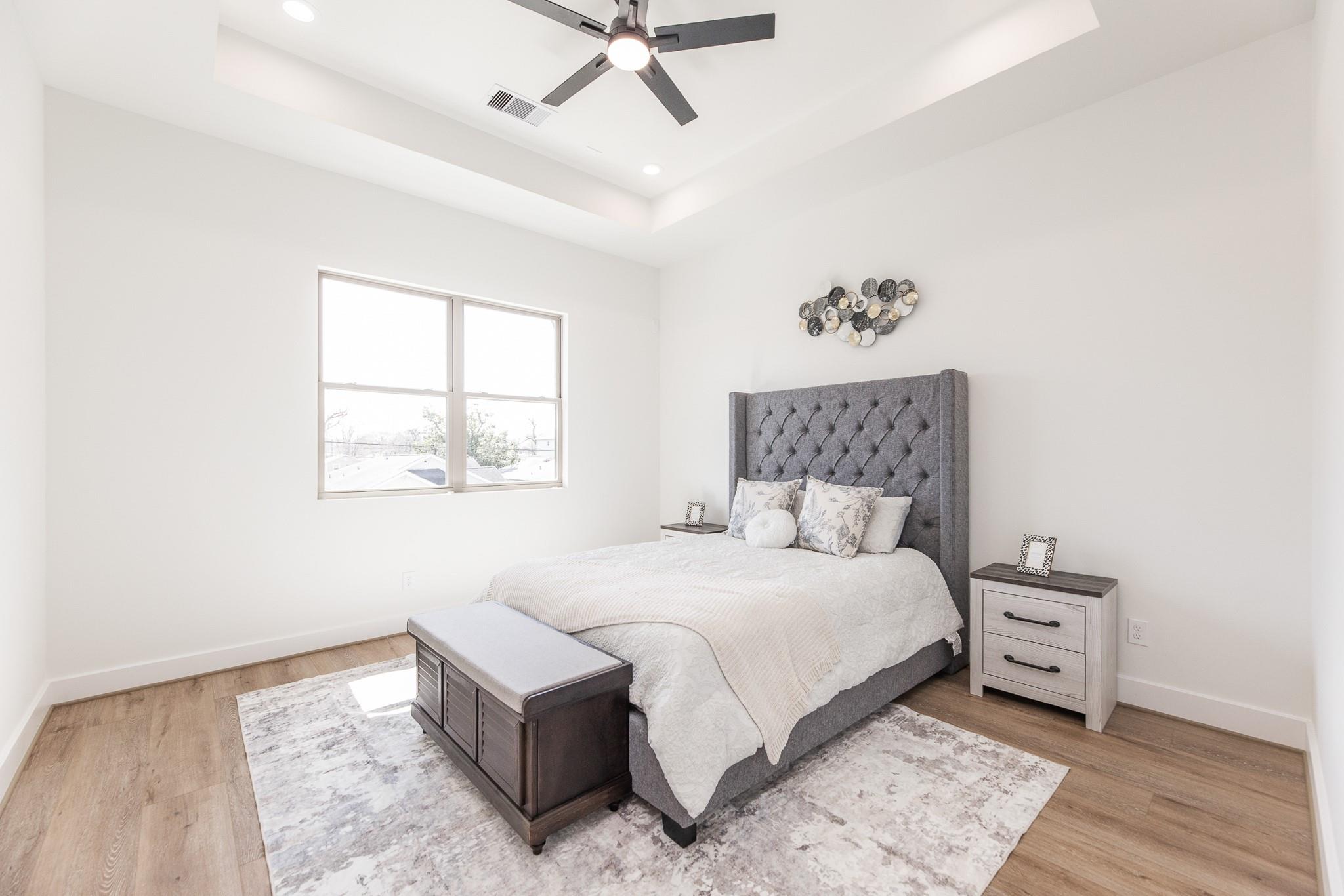311 E 34th Street