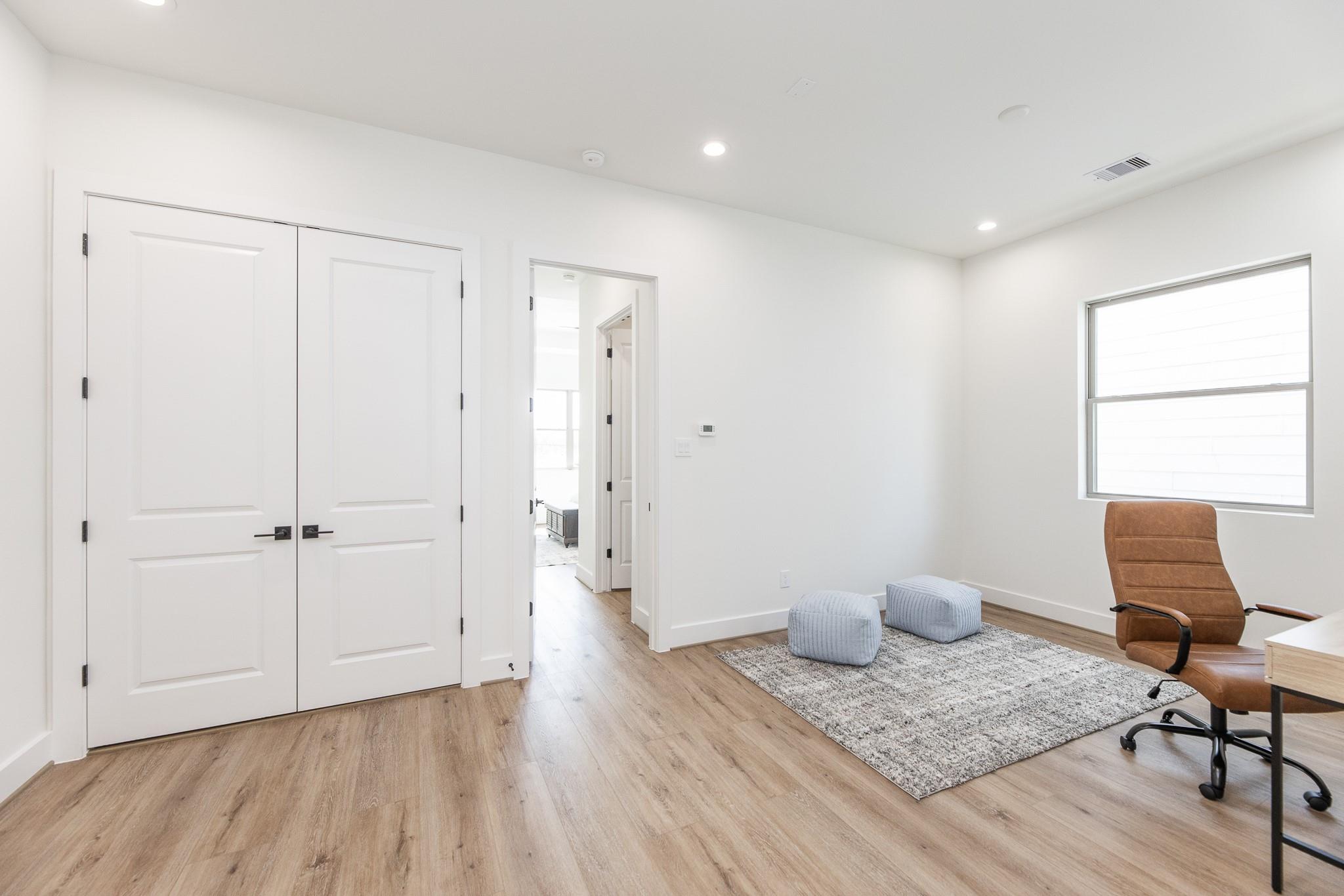 311 E 34th Street