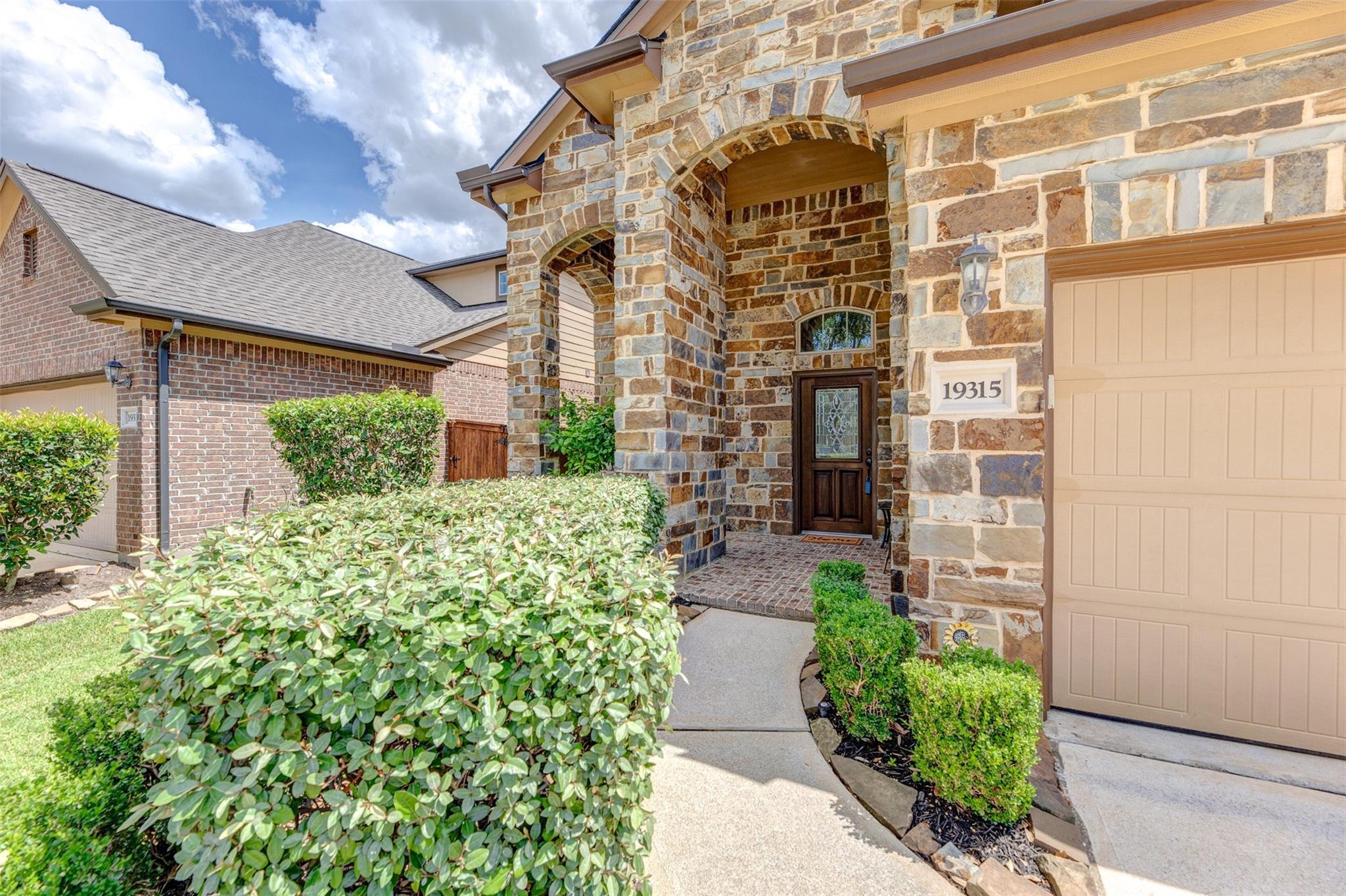 19315 S Cottonwood Green Lane