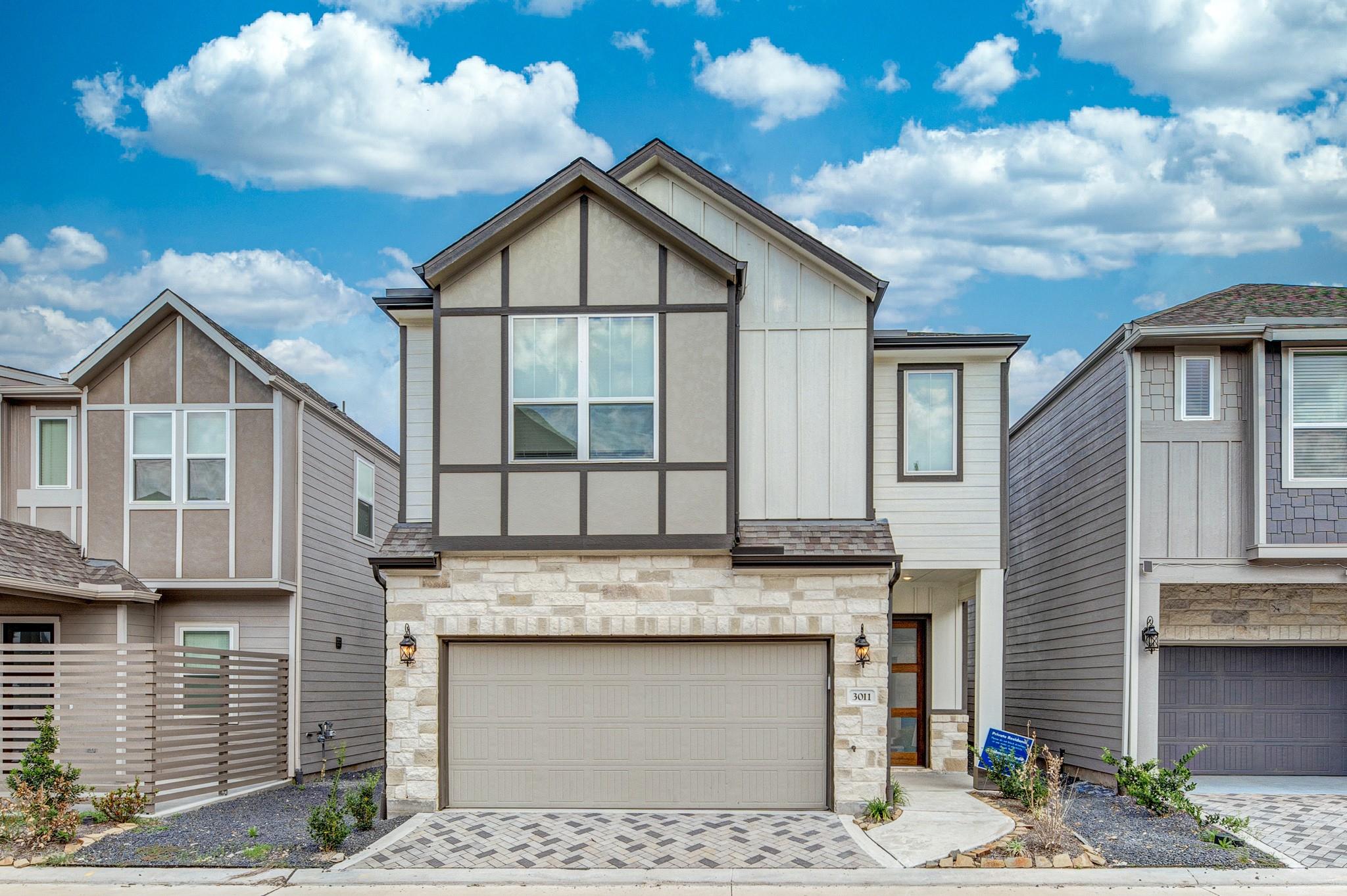 3011 Valley Peak Drive