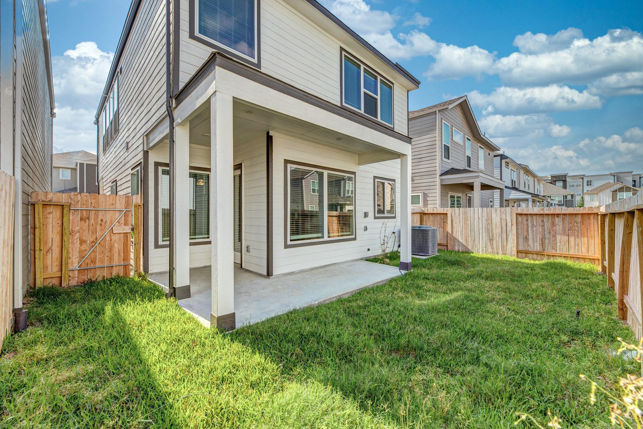 3011 Valley Peak Drive