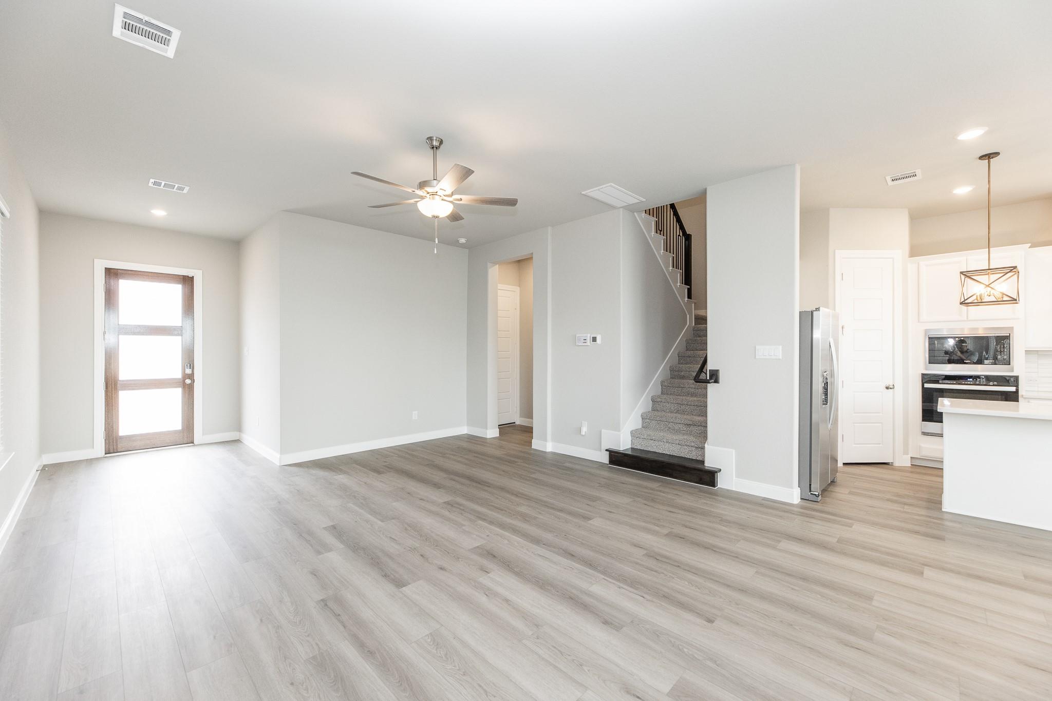 3011 Valley Peak Drive