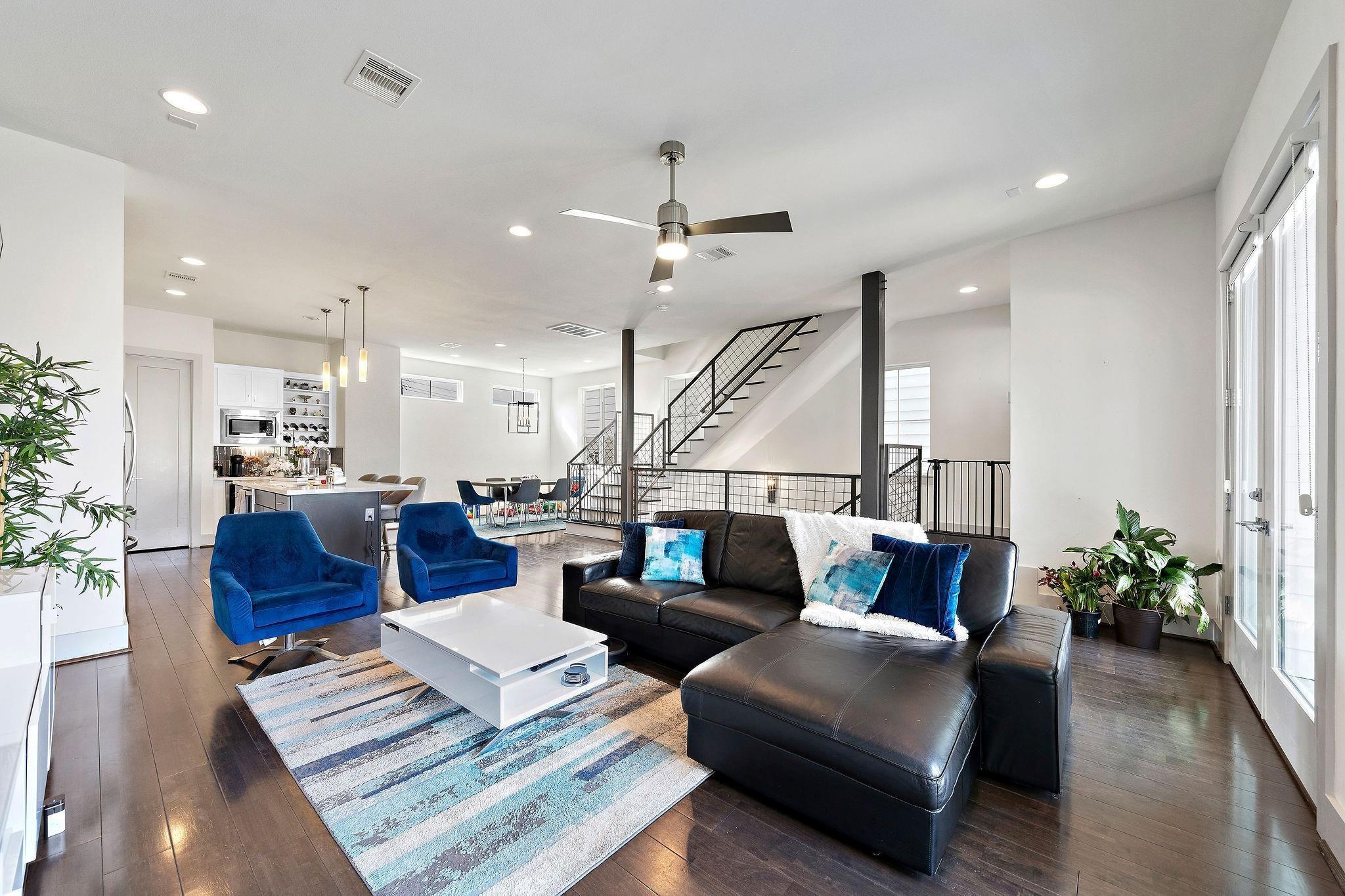 4621 Chartres Street