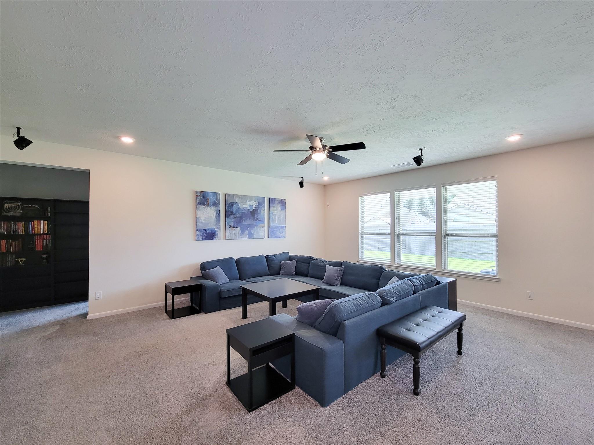 3802 Belmore Lane