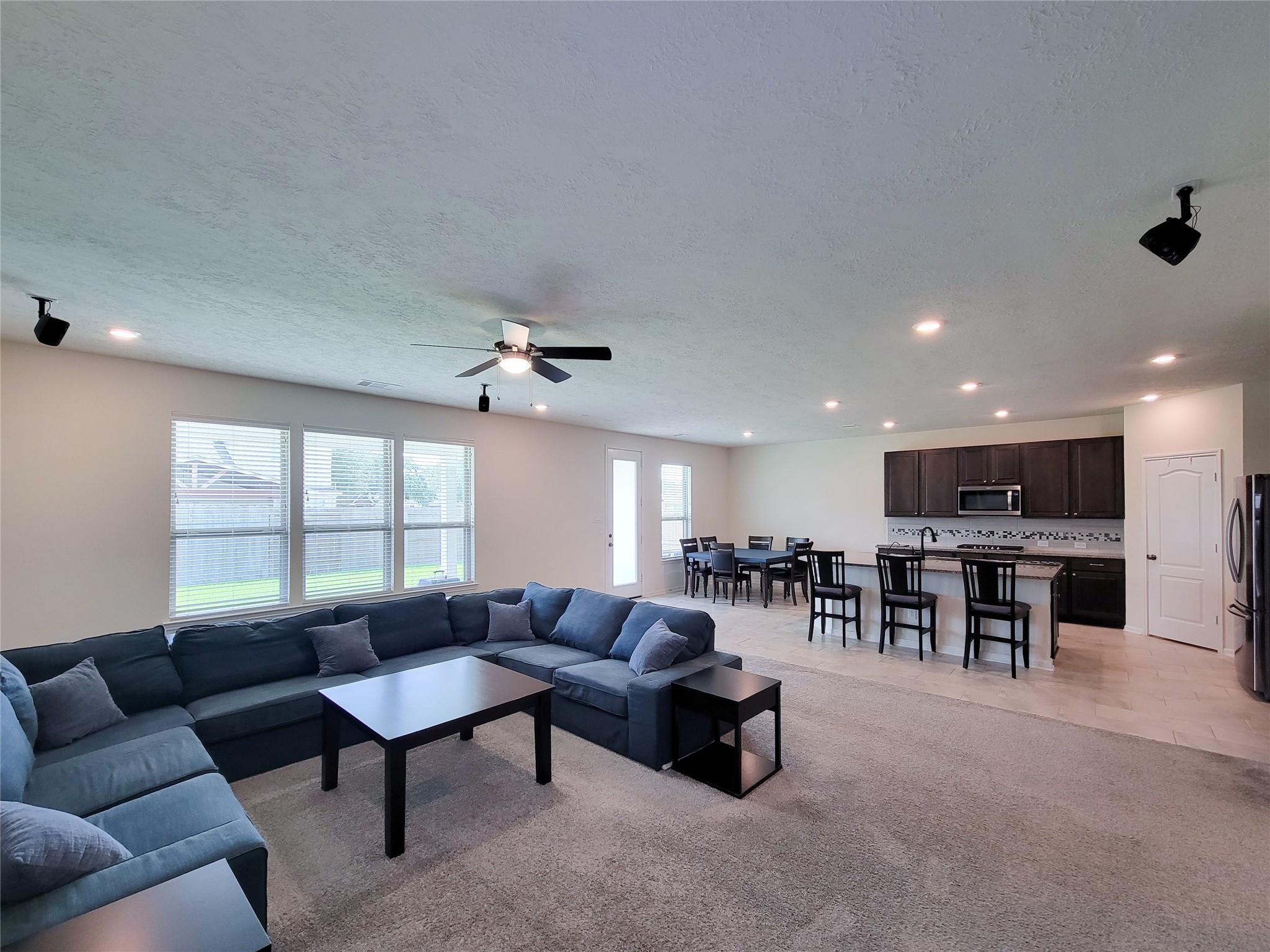 3802 Belmore Lane