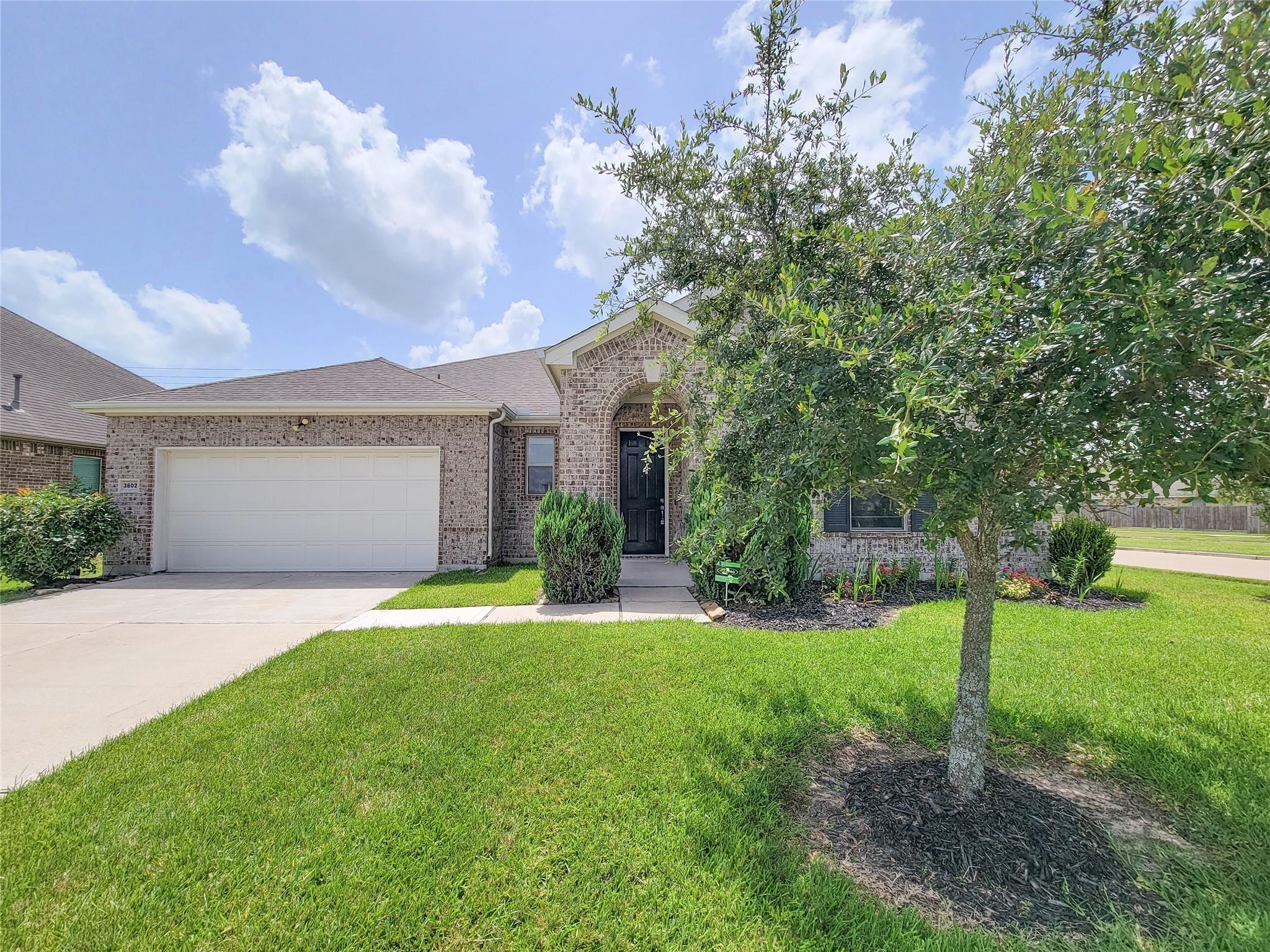 3802 Belmore Lane