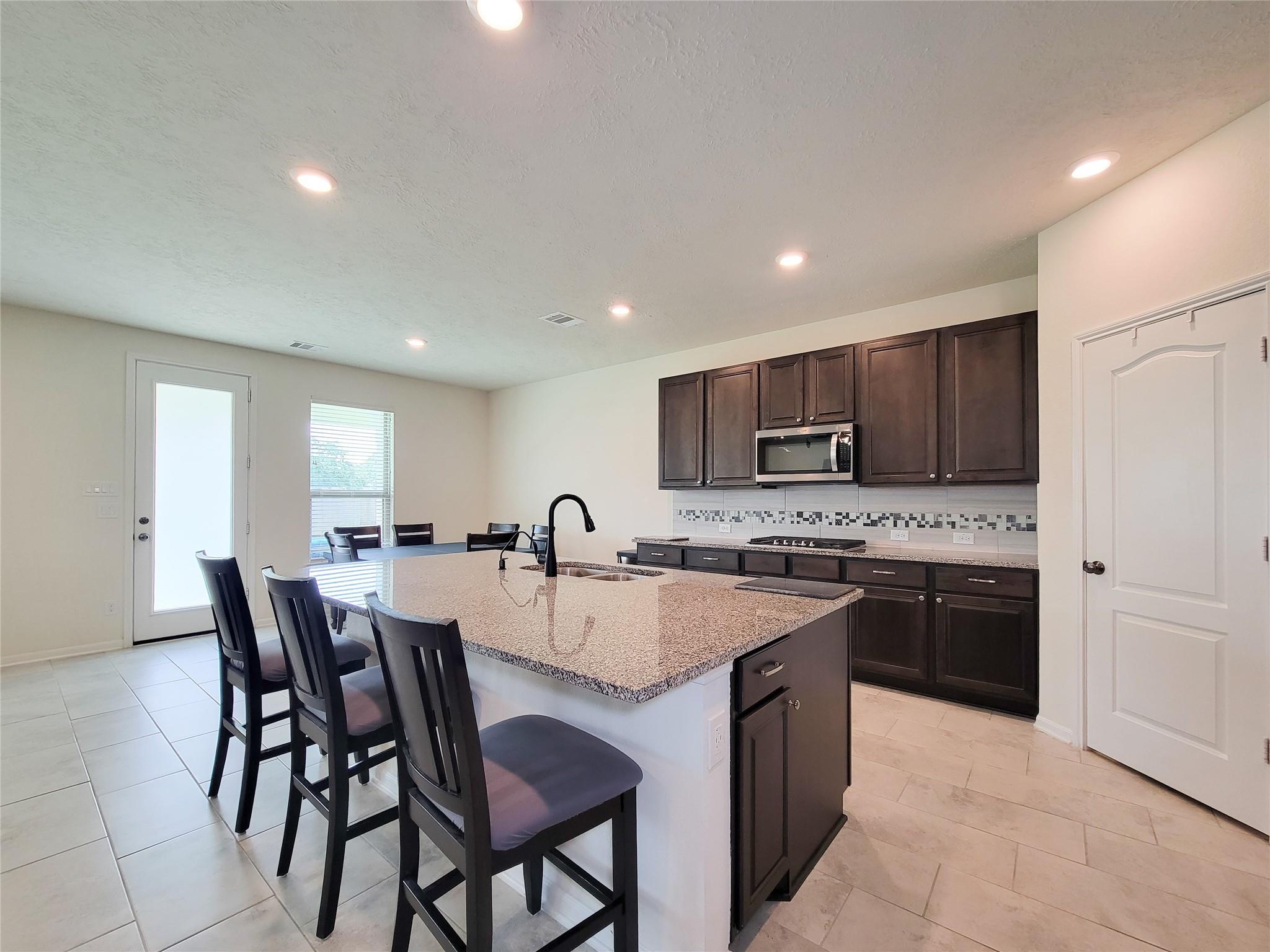 3802 Belmore Lane