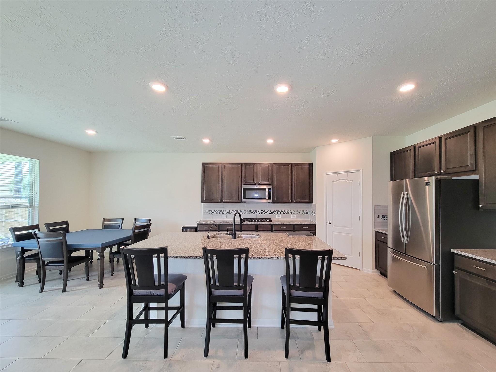3802 Belmore Lane