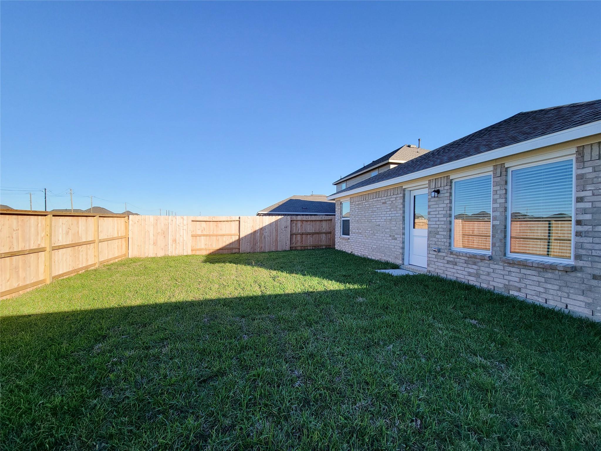 1603 Windrose Bend