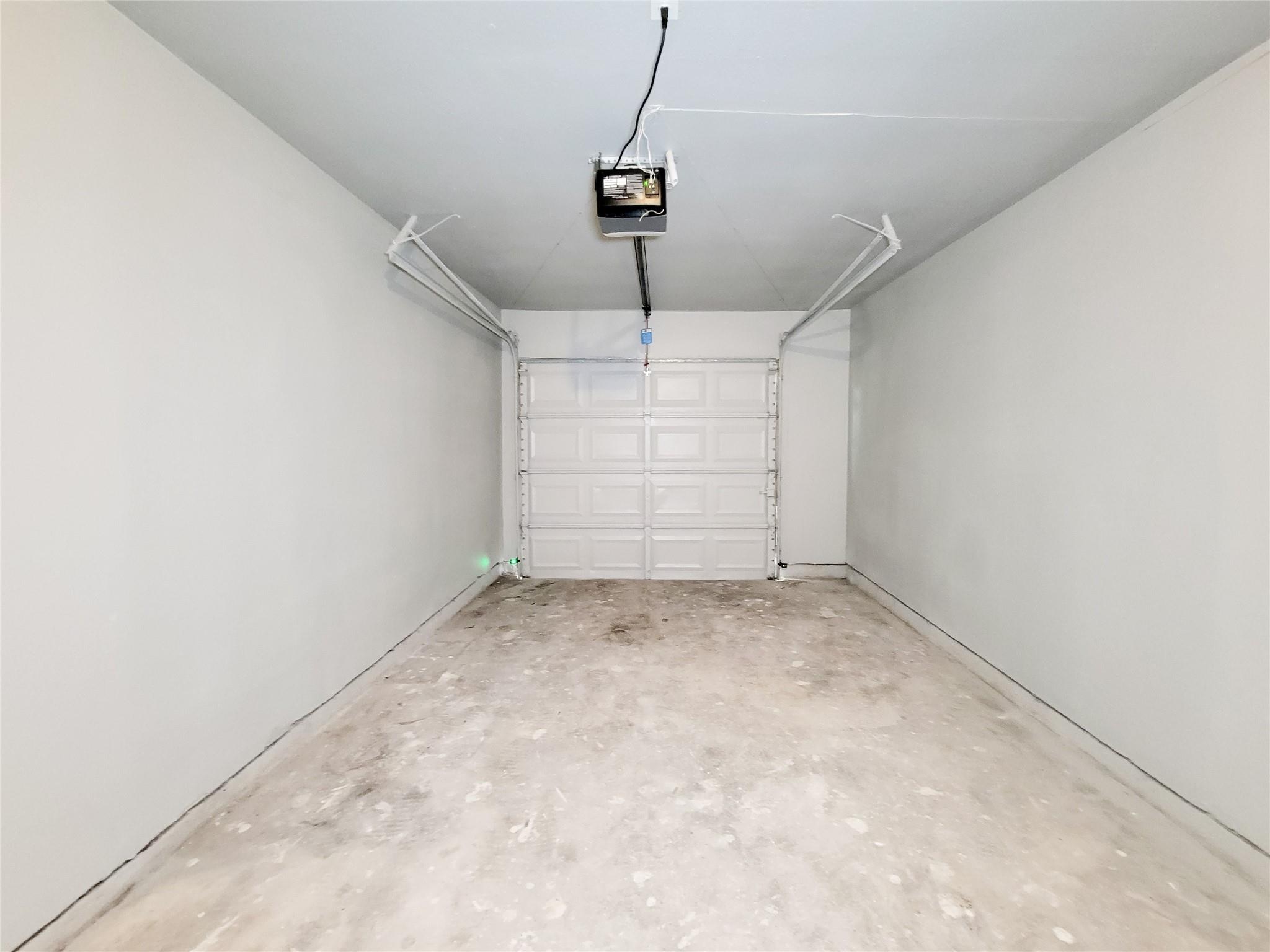 12922 Claygate Drive