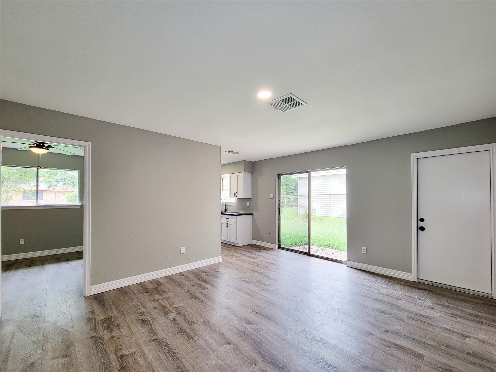 12922 Claygate Drive