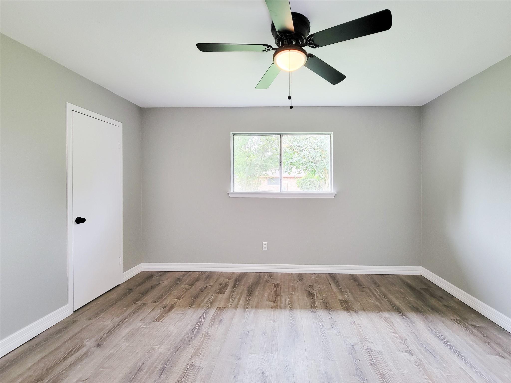 12922 Claygate Drive