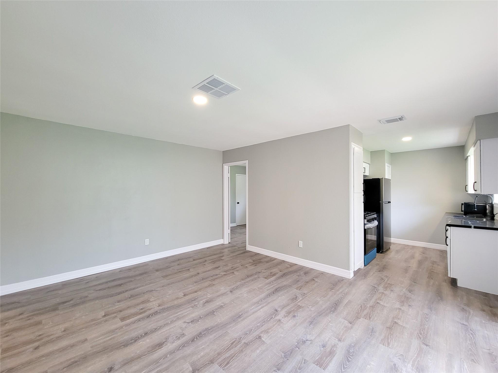 12922 Claygate Drive