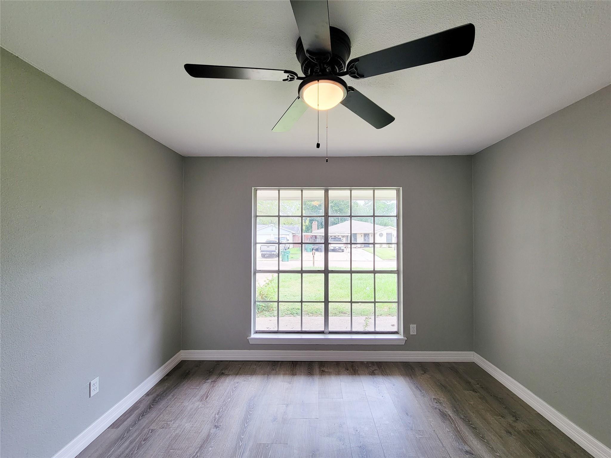 12922 Claygate Drive