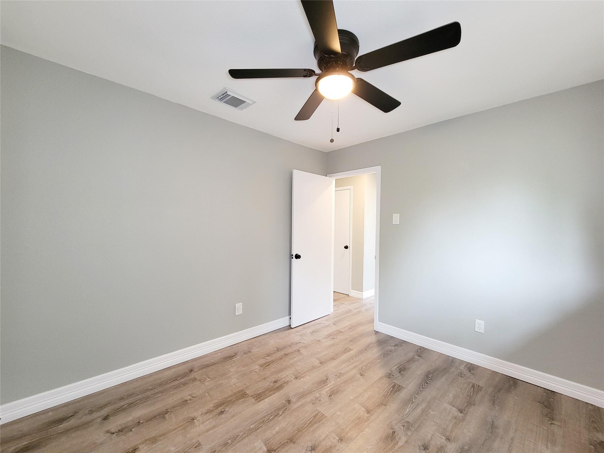 12922 Claygate Drive