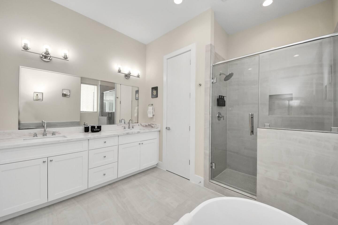 5935 Beall Street # B