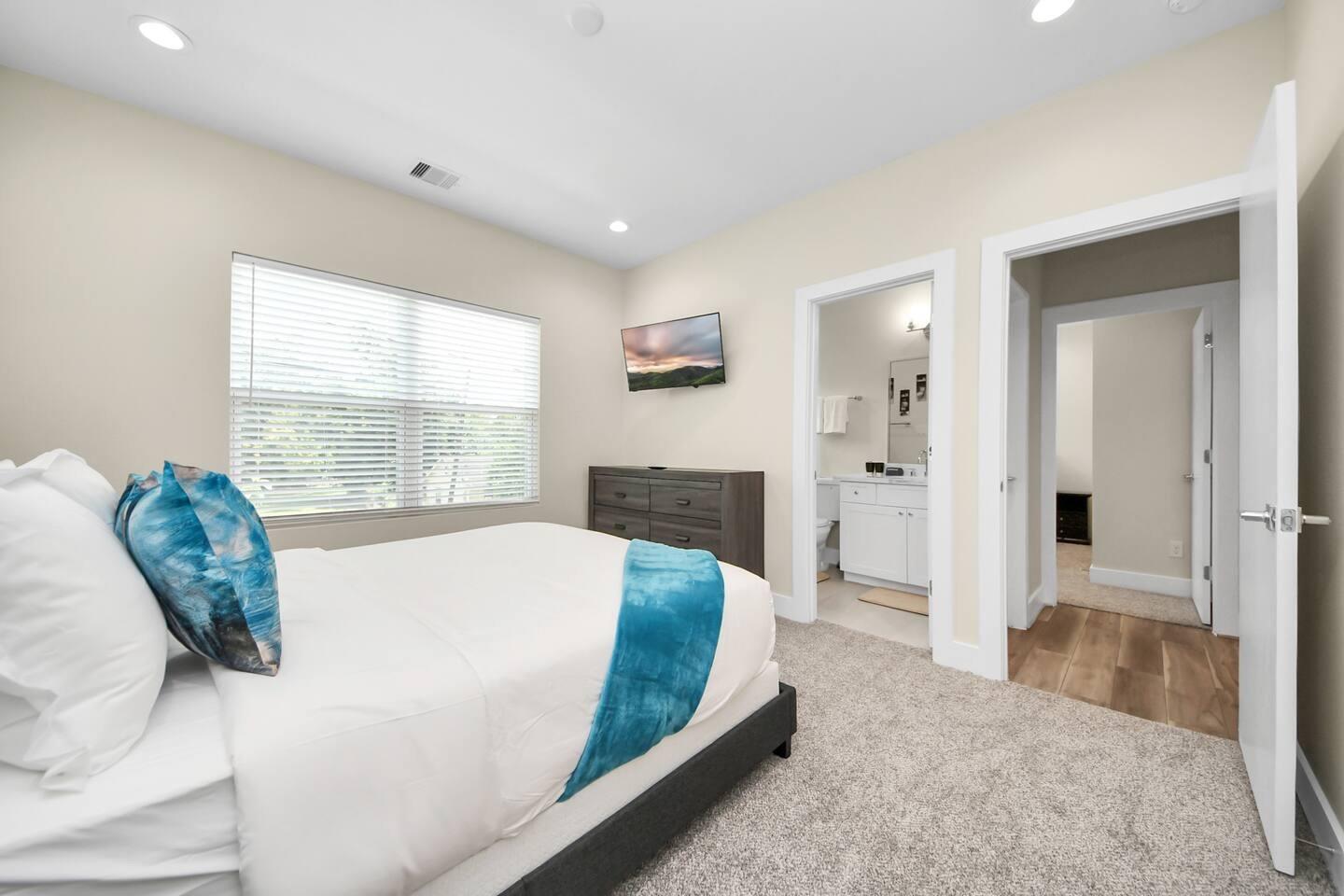 5935 Beall Street # B