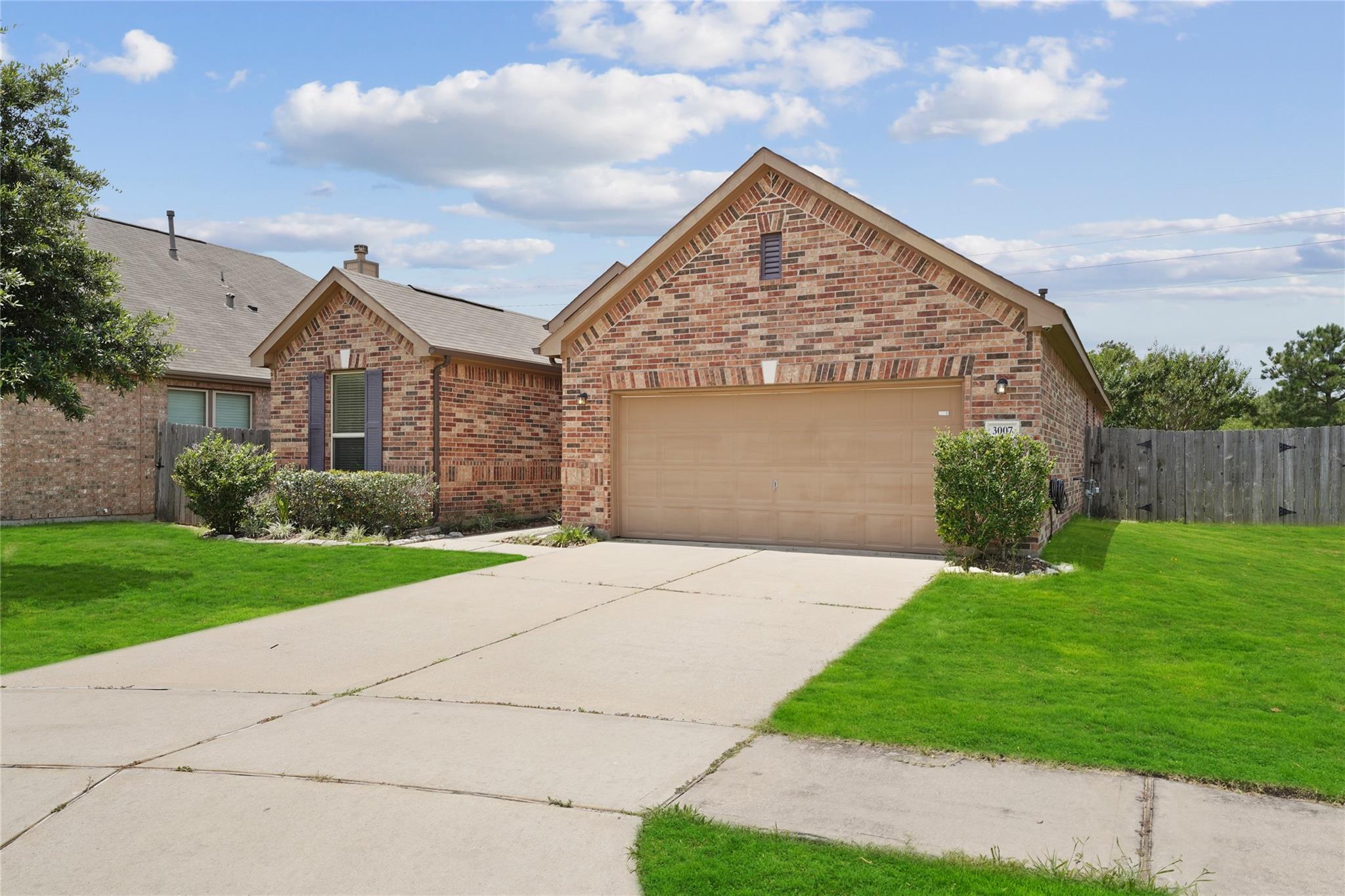 3007 Meadow Prairie Street