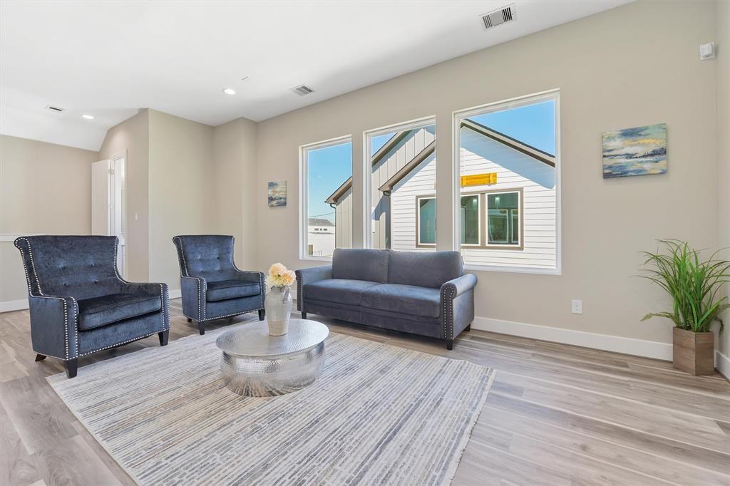 2504 W Tidwell Road # G