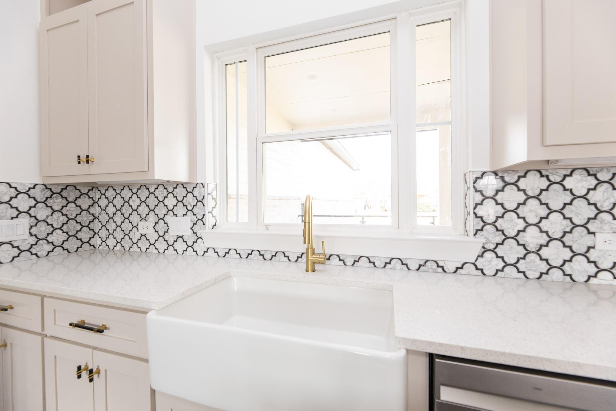 18714 Riverton Ash Court