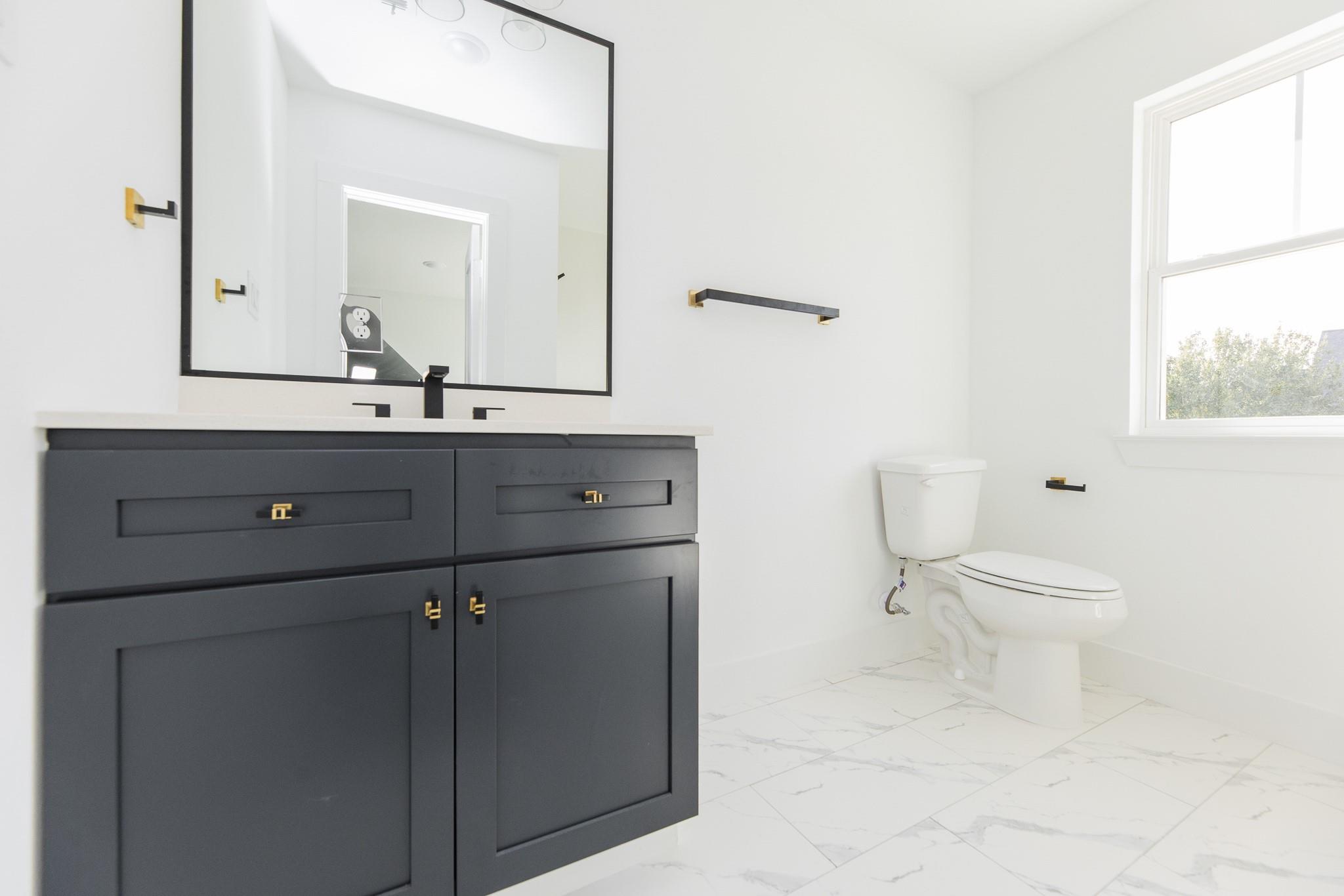 18714 Riverton Ash Court