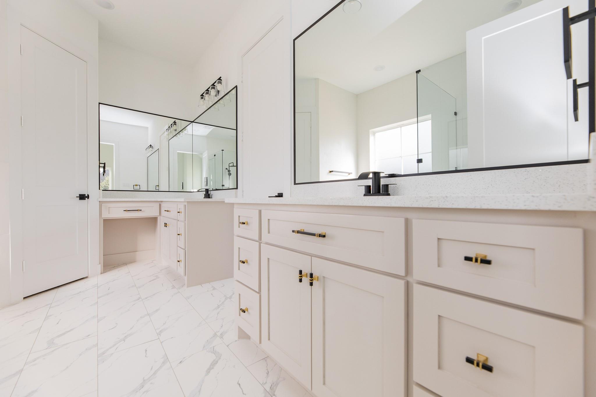 18714 Riverton Ash Court