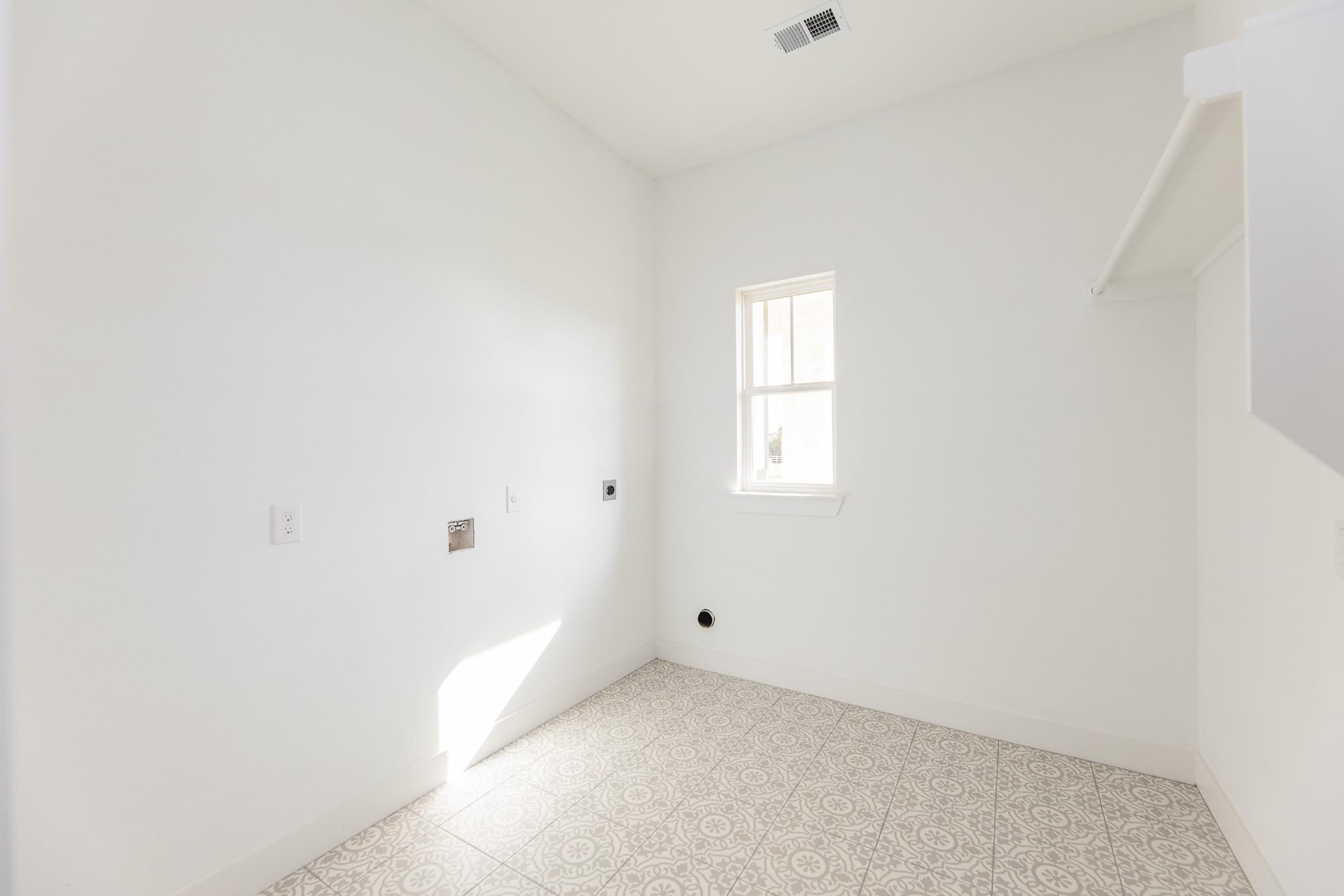 18714 Riverton Ash Court