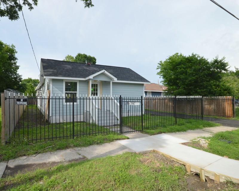 3007 Tuam Street # B