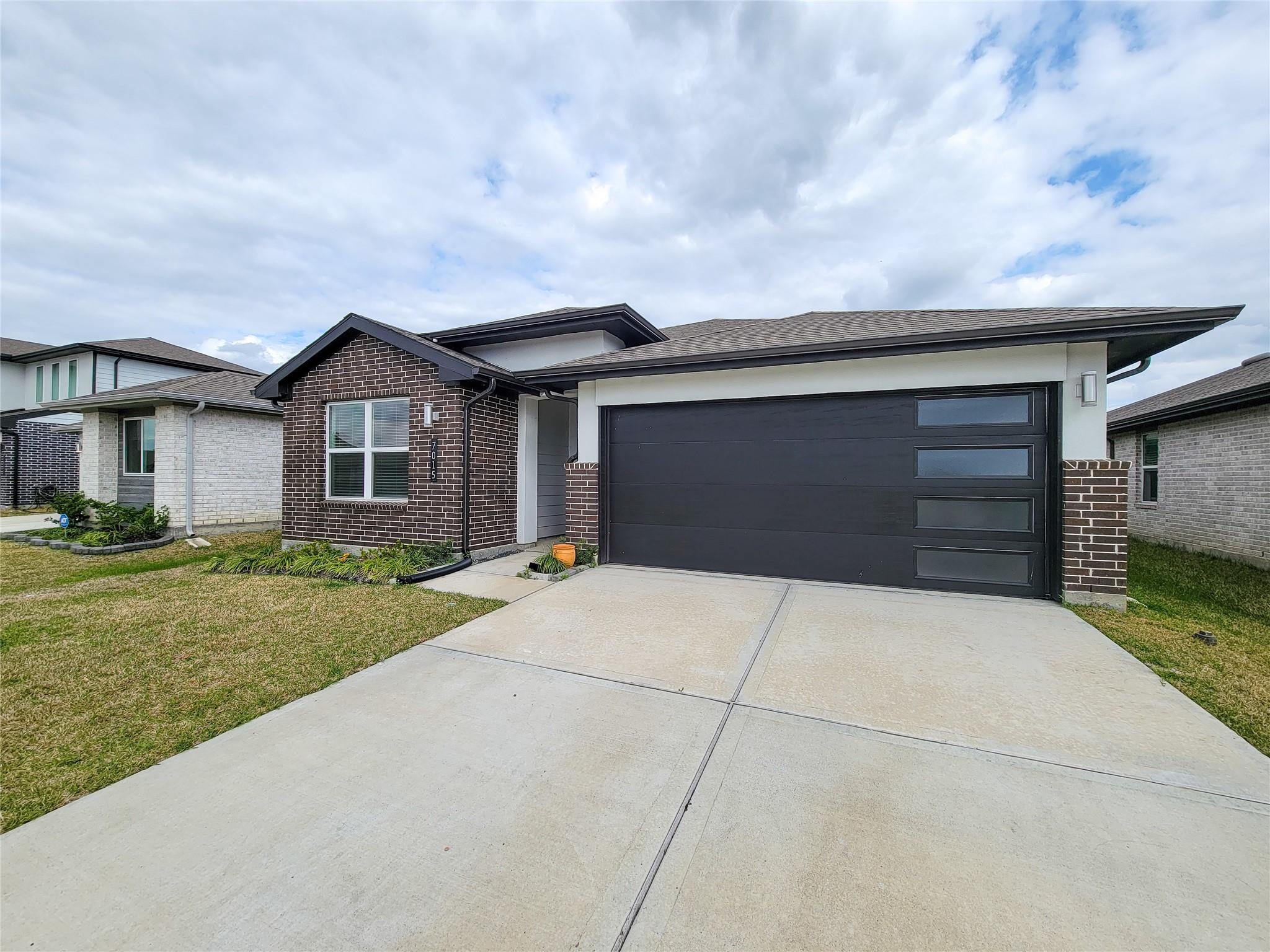 7015 Halifax Harvest Lane