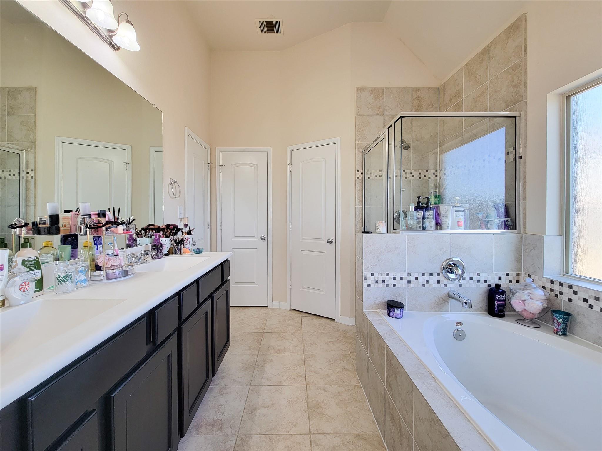 23603 Villa Lisa Drive