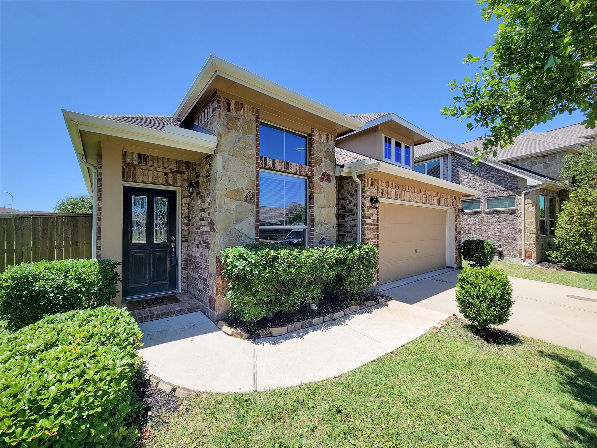 23603 Villa Lisa Drive